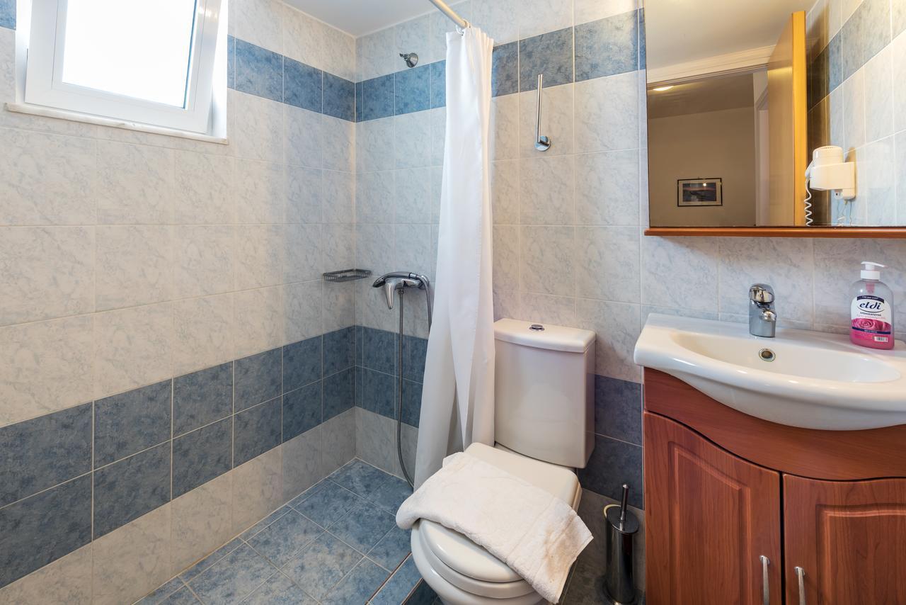 Apartment Corafili *